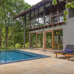 https://wild-grass-nature-resort.kandyhotelsnow.com