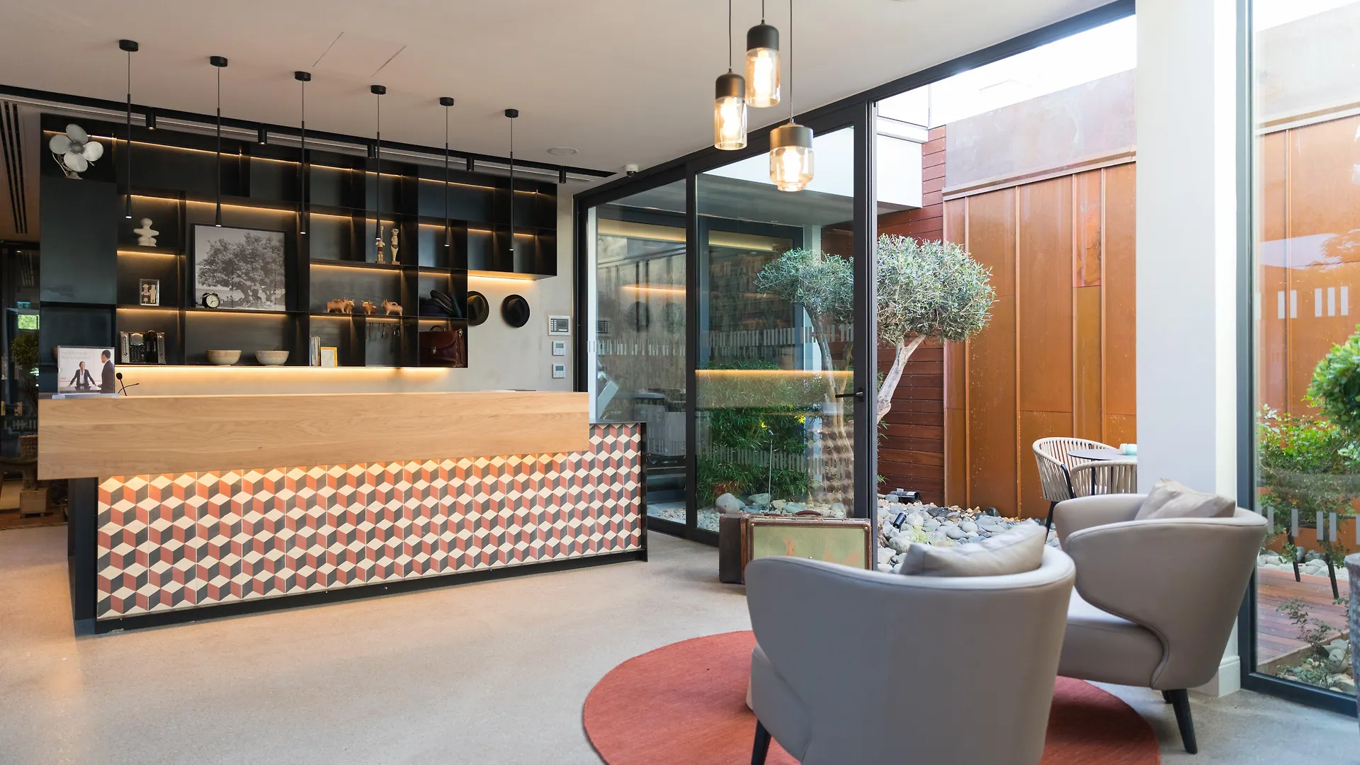 Hotel Indigo Larnaca By Ihg-Adults Only 4*,