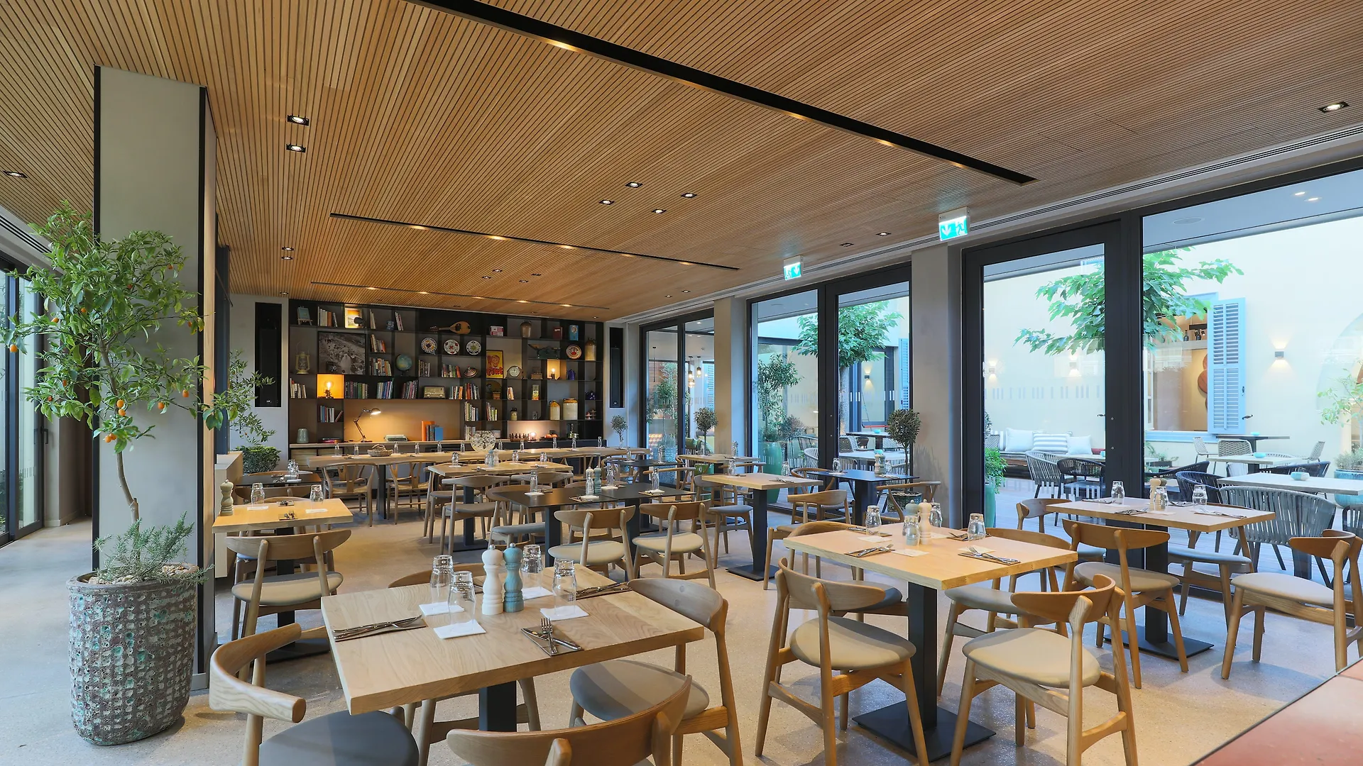 Hotel Indigo Larnaca By Ihg-Adults Only
